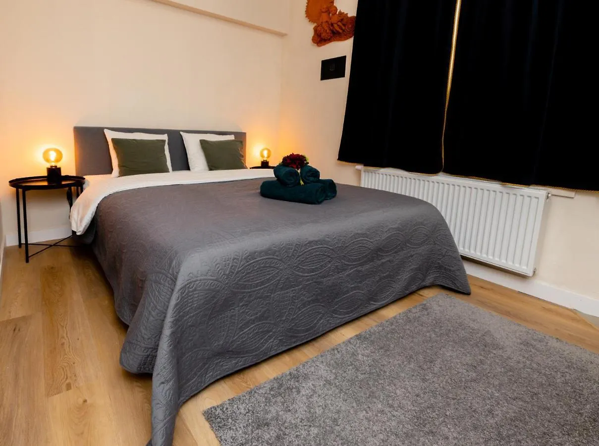 Apartment Luxury Rooms Antwerpen Belgien
