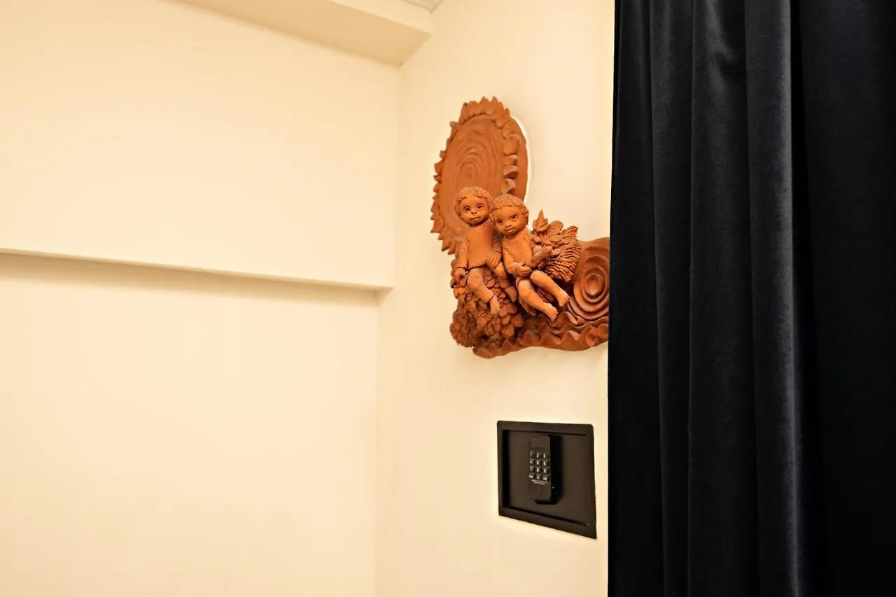 Luxury Rooms Antwerp 0*,